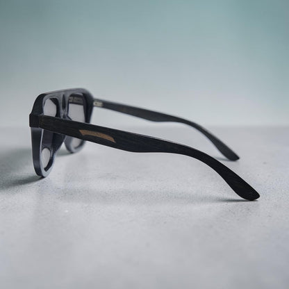 Vyzion Deuce Black (light lens)